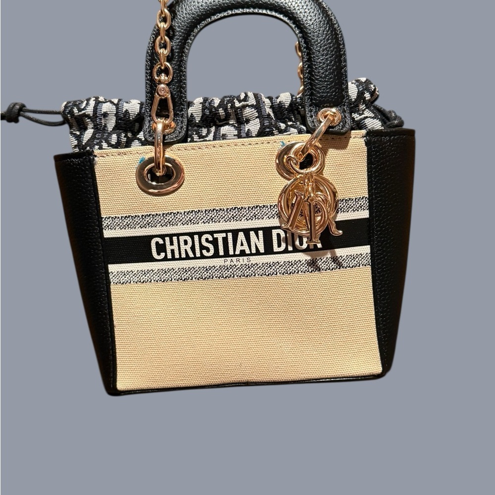 GWP Dior Black and Tan Tote Bag - Picture 7 of 8